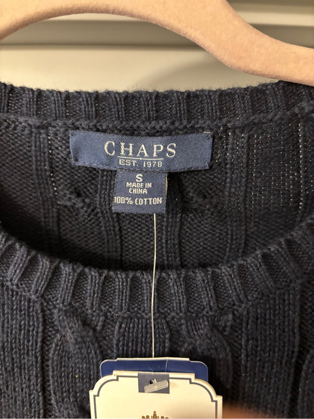 NWT Chaps Navy Blue Cable Knit Sweater Gold Crest Button Shoulder Size S - Picture 6 of 6